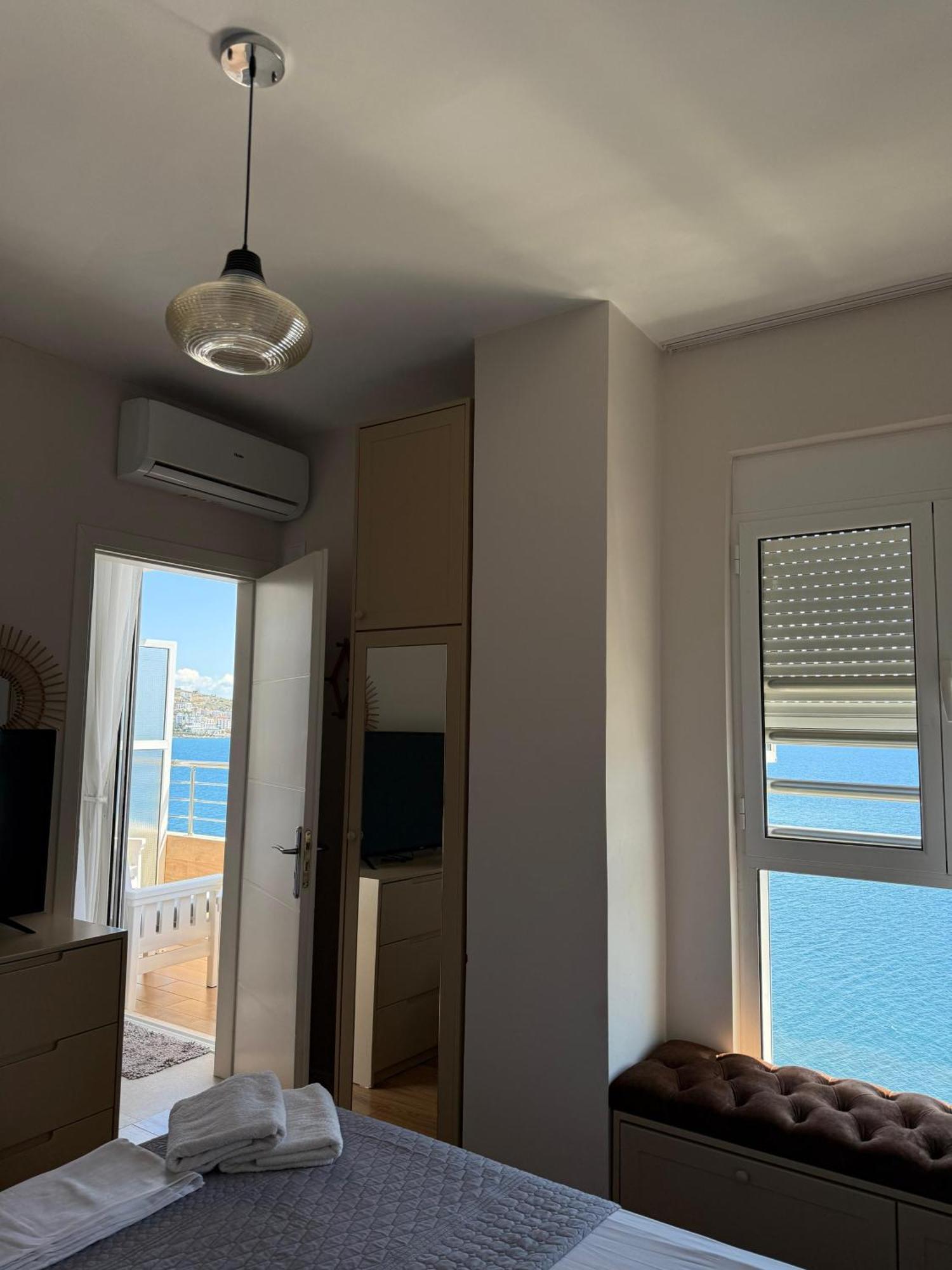 Sunset Breath Taking View Appartement Saranda